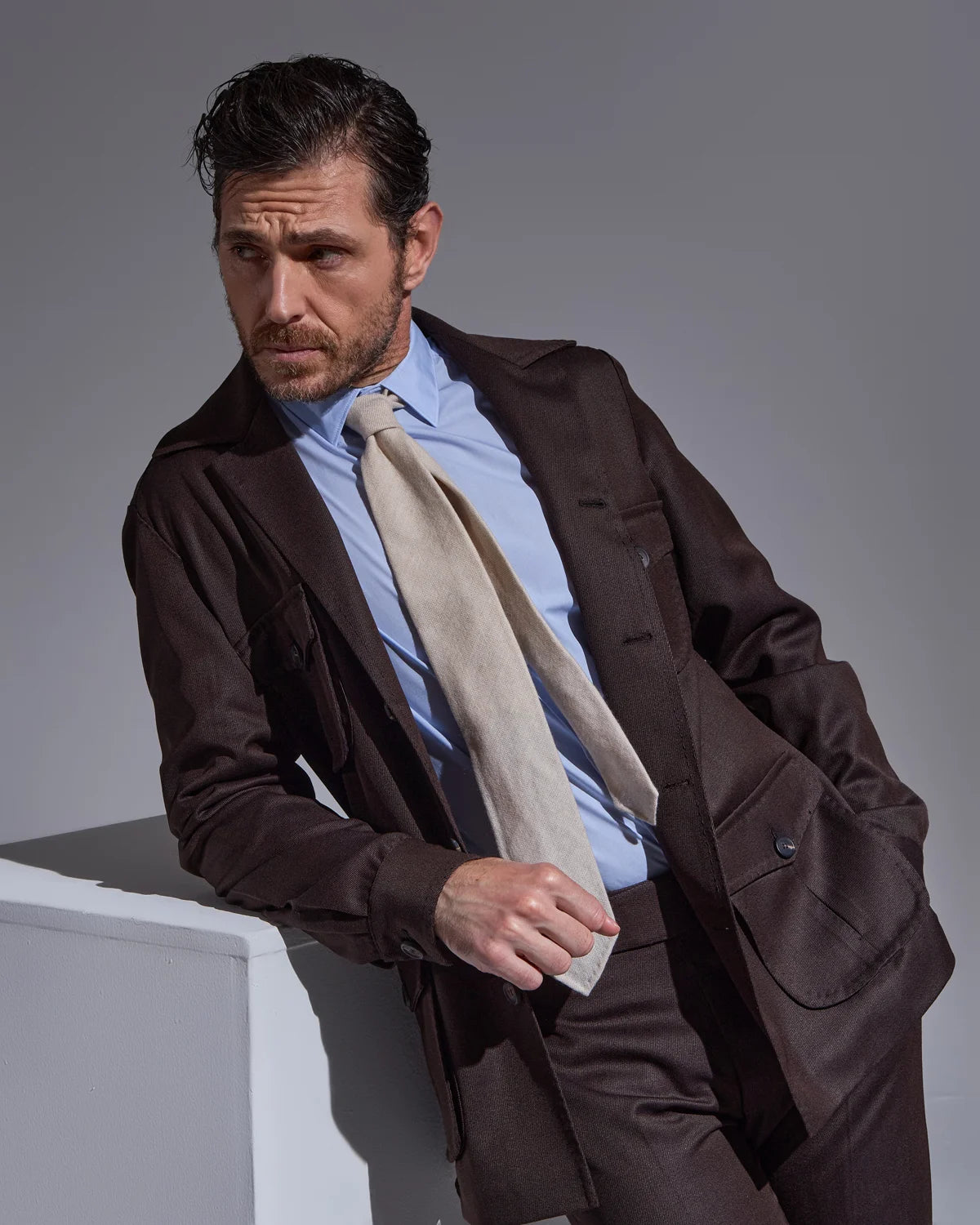Brown sartorial sahariana jacket