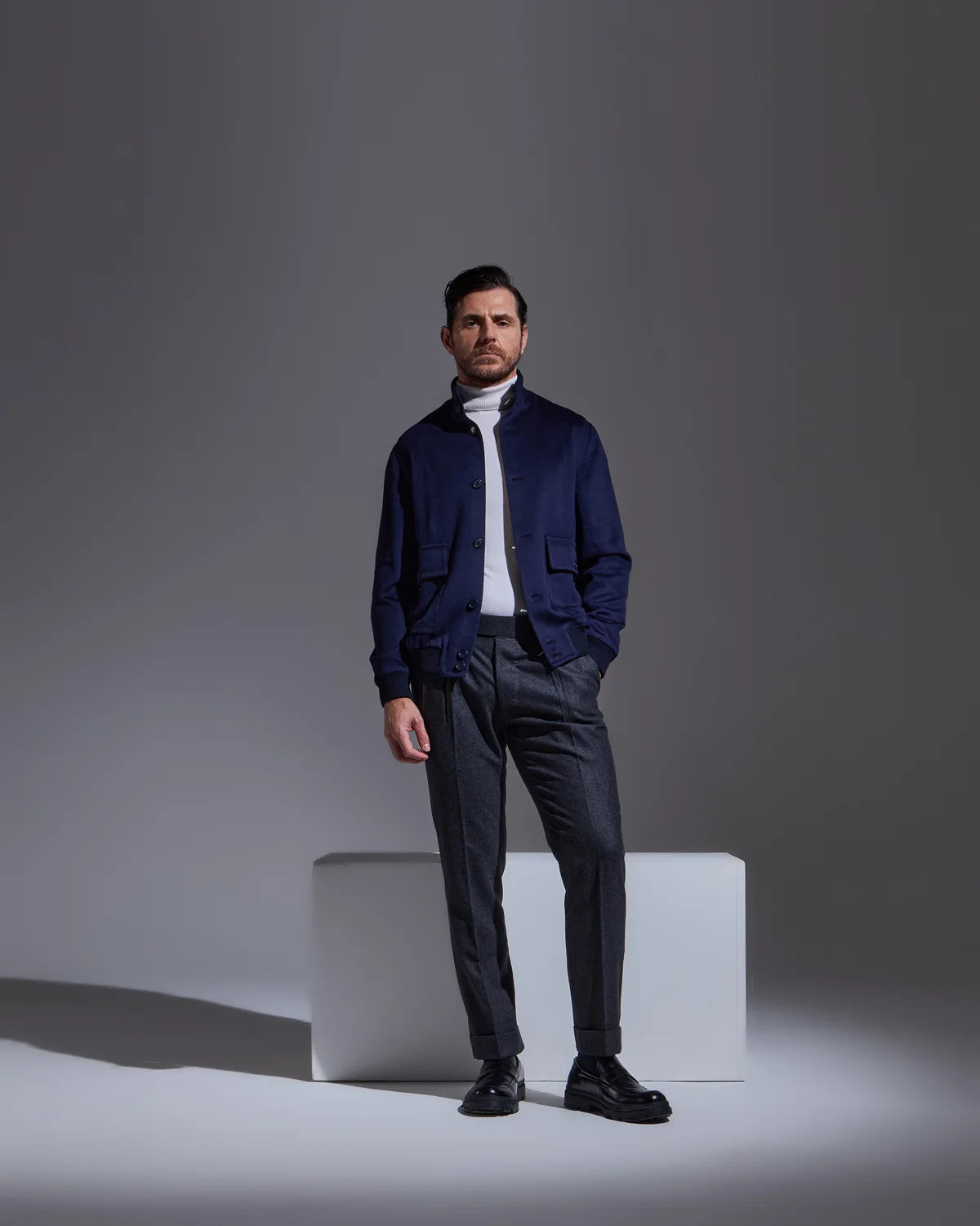 Gray wool & cashmere trousers