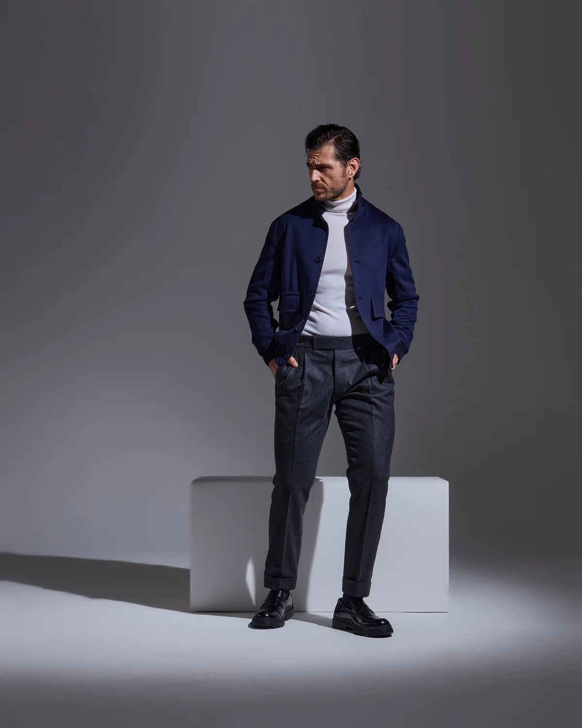 Gray wool & cashmere trousers