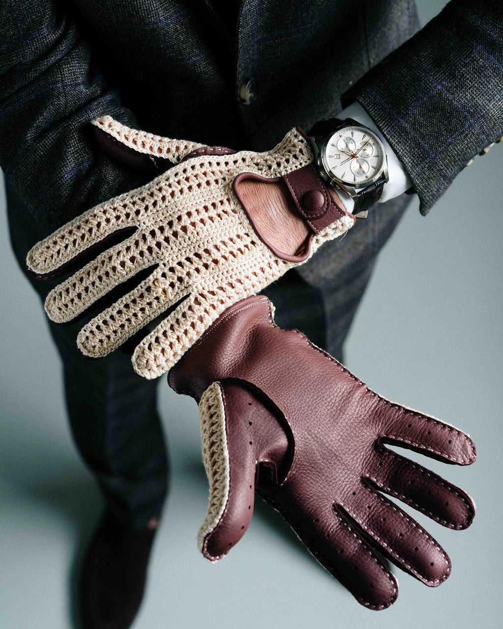 Bordeaux deer leather gloves with cloche