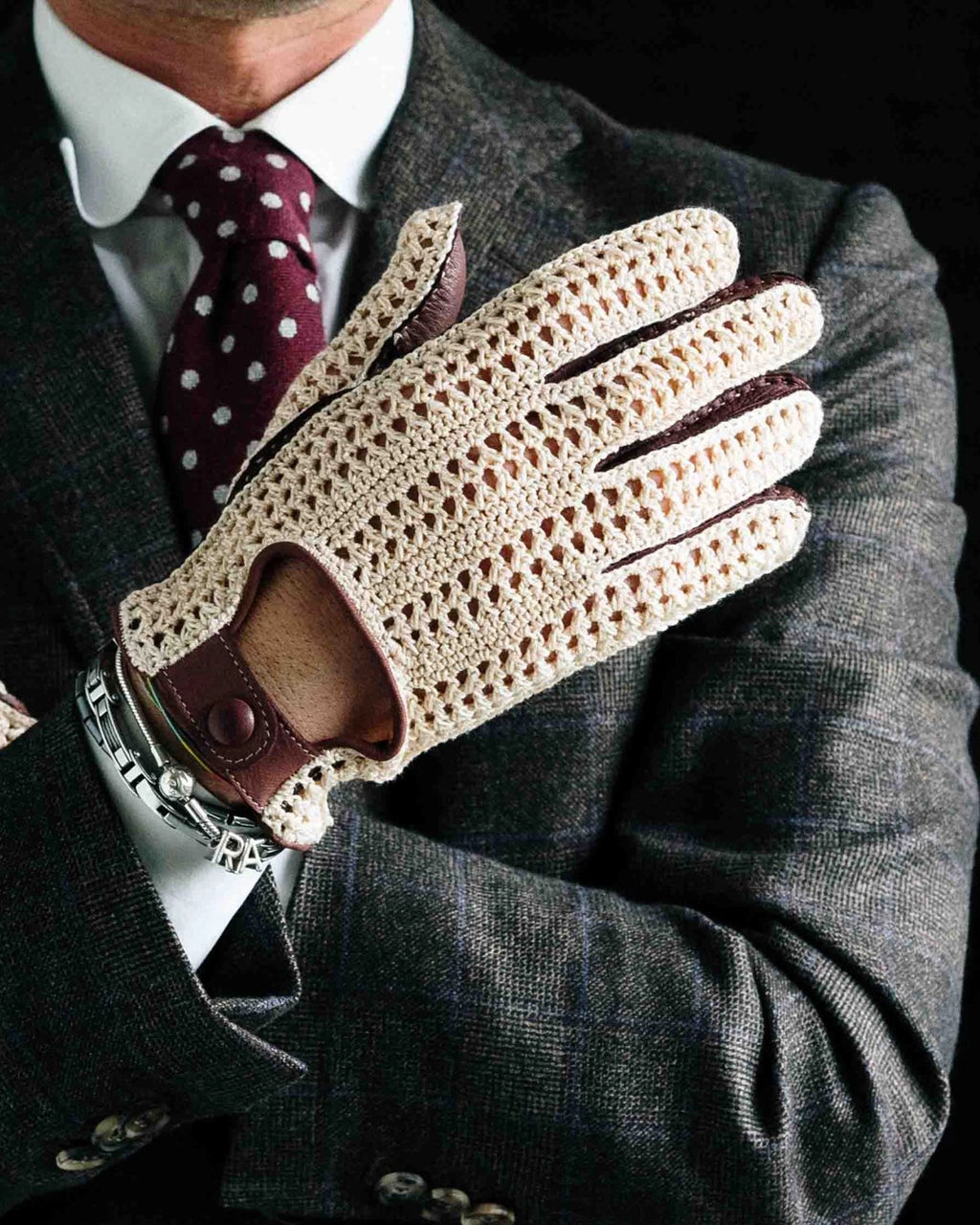 Bordeaux deer leather gloves with cloche