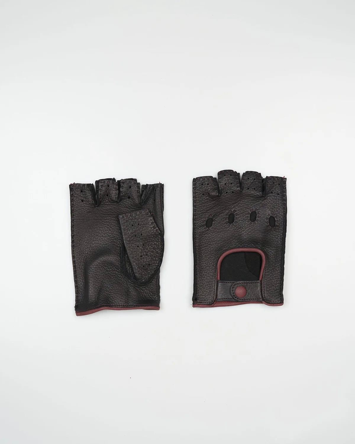 Unlined short deer leather gloves